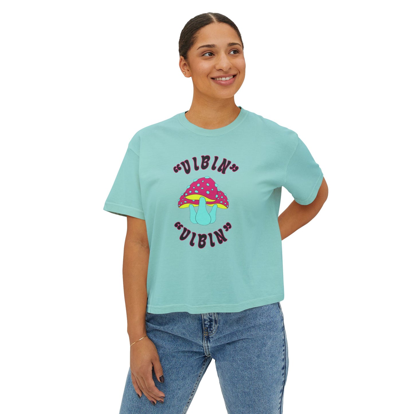 "Vibin" Women's Boxy Tee