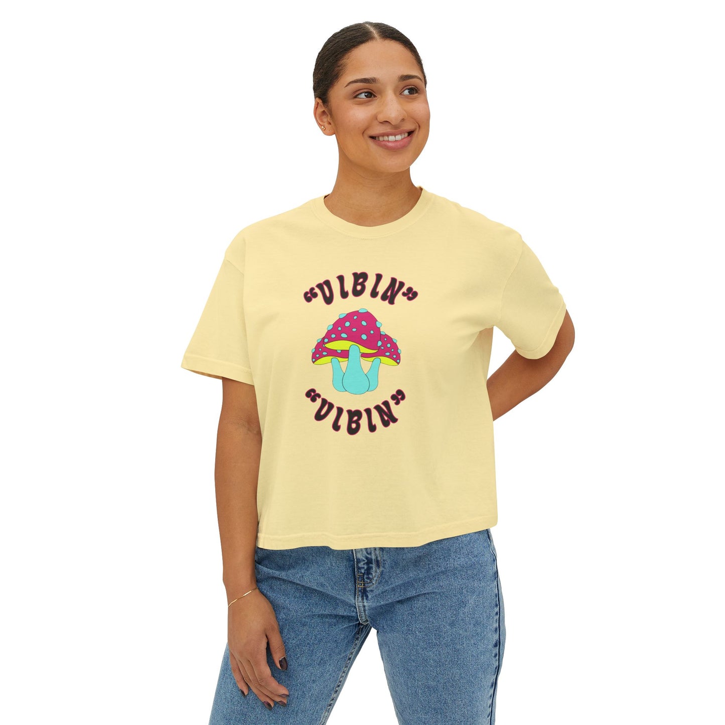 "Vibin" Women's Boxy Tee