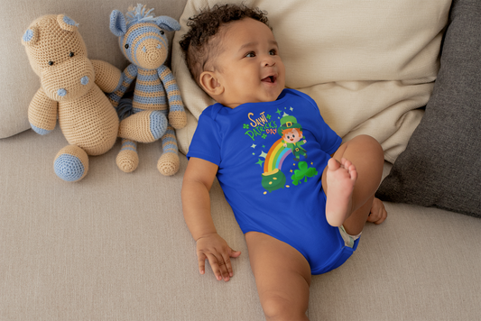 " St. Patrick's Day-Lucky Rainbow" Baby Bodysuit/Short Sleeved Onsie.  A Cute Lucky Leprechaun Finds A Pot Of Gold At The End Of The Rainbow!