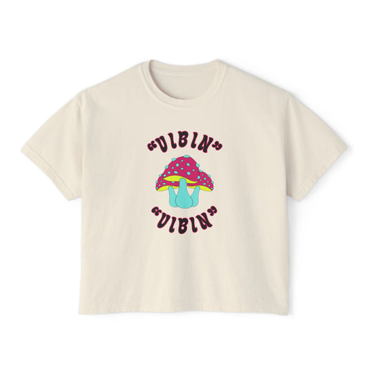 "Vibin" Women's Boxy Tee